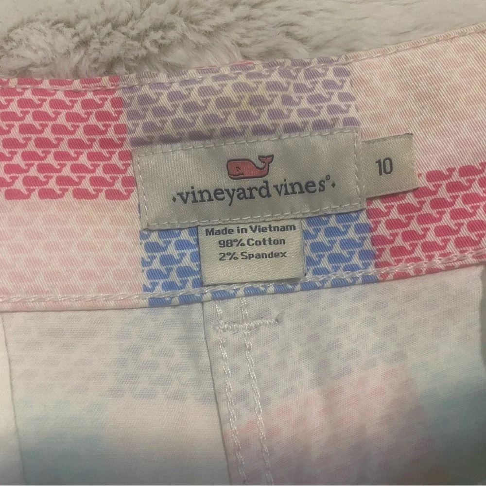 Vineyard Vines Multicolor Checkered women’s shorts - Picture 3 of 4